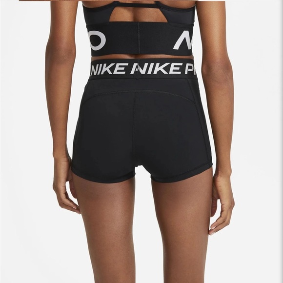 Nike pro 3” shorts - Picture 3 of 3